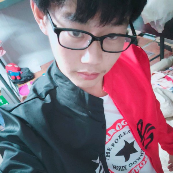黄焕强的照片