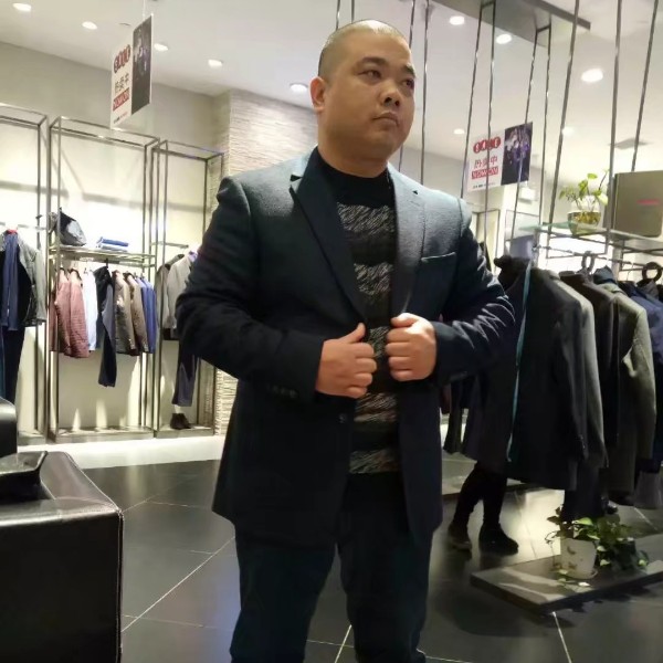 鞋子爱撒娇的照片