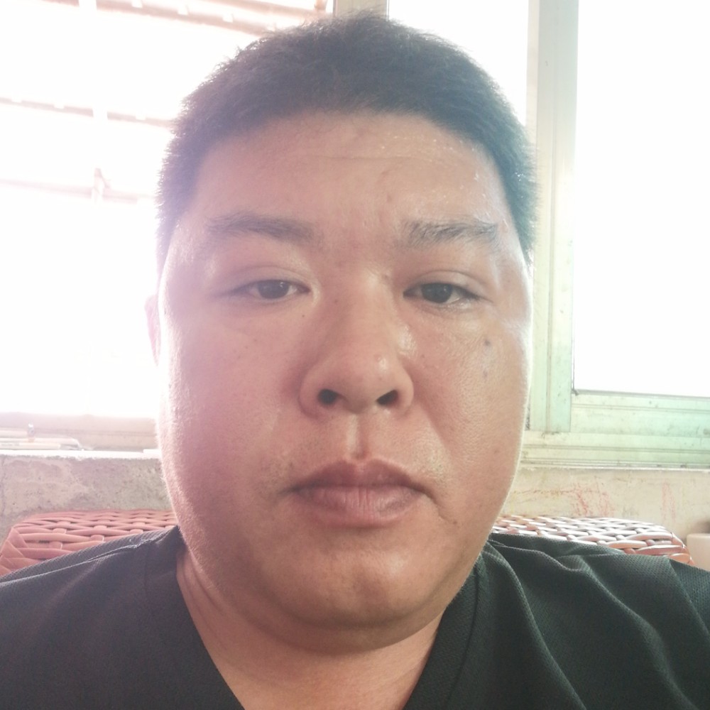 芒果浅吻阳光的照片