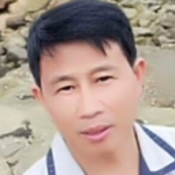 粗犷服饰的照片