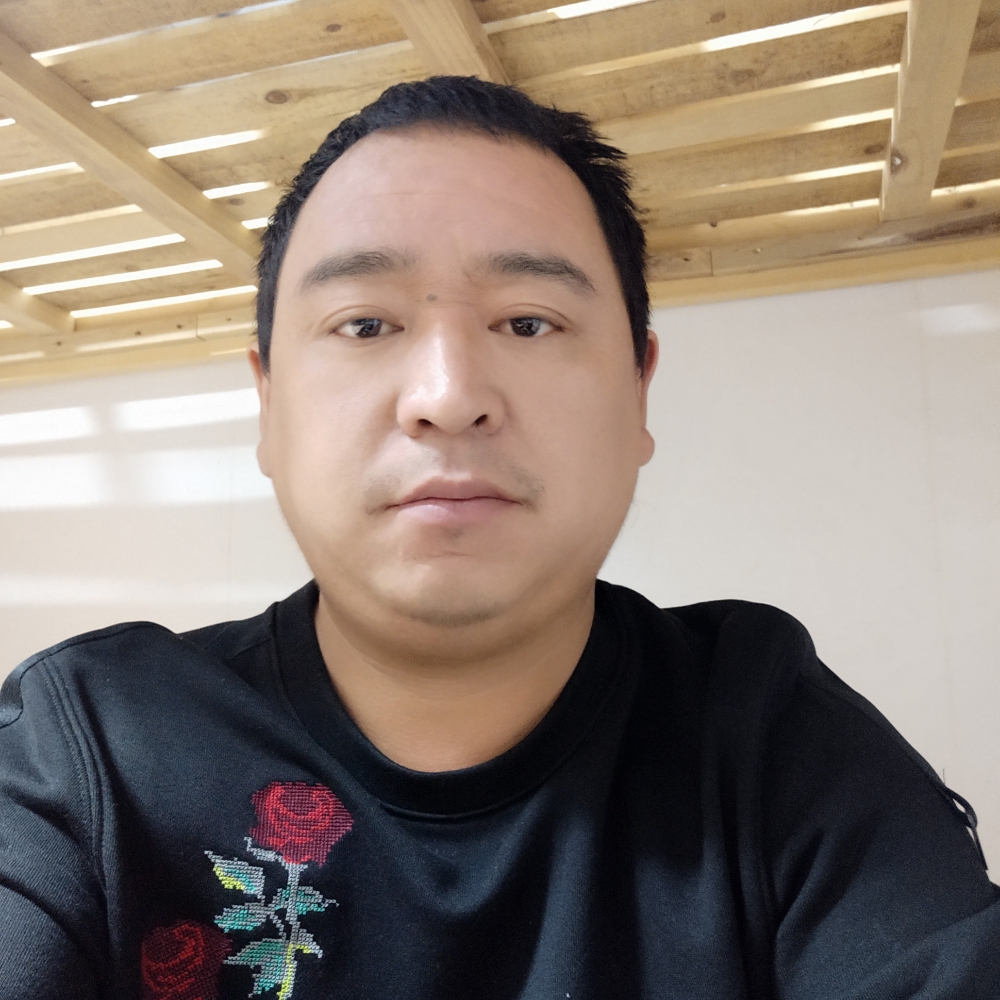 会撒娇拿断夏的照片