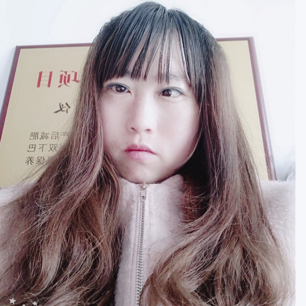 落落吖头的照片
