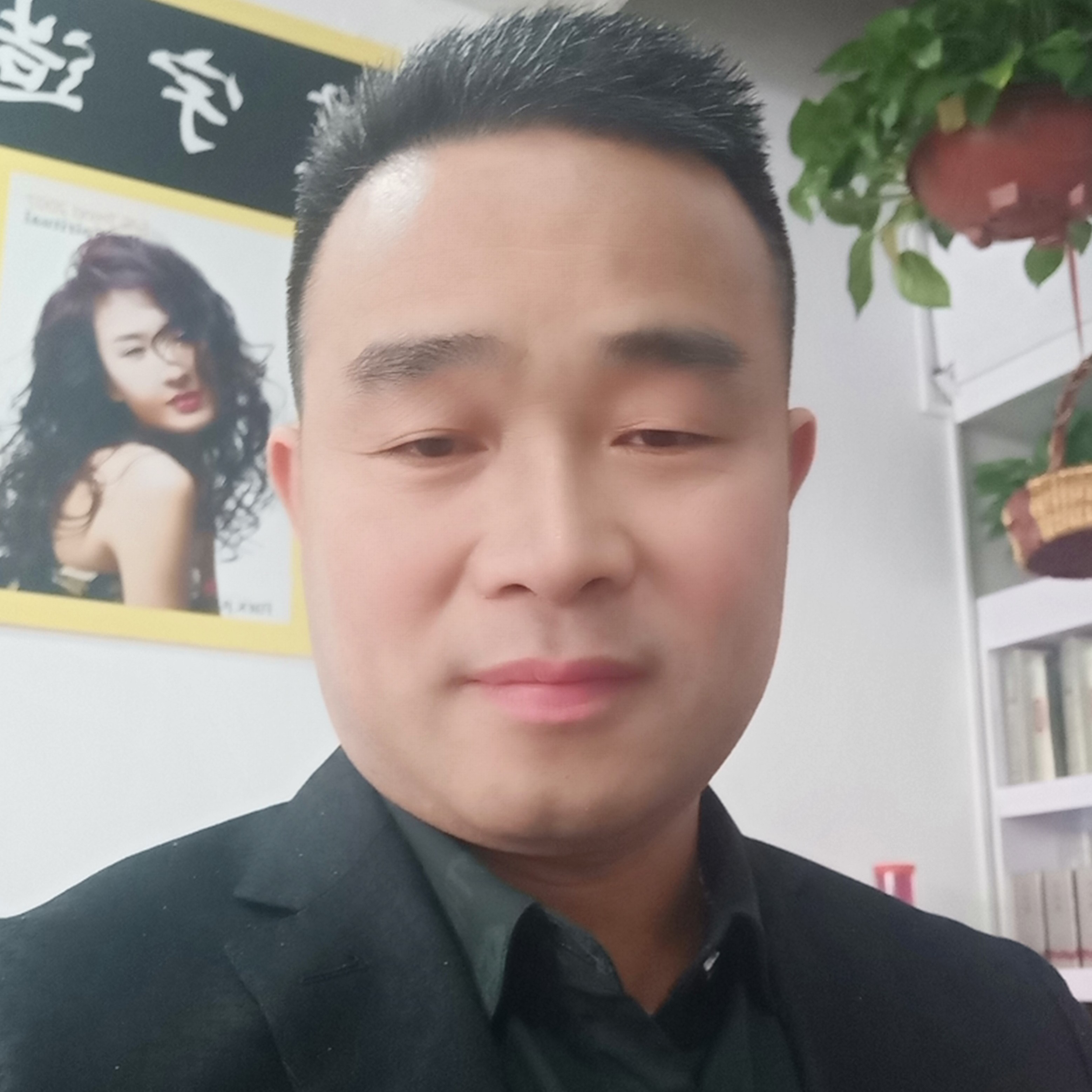 易起飞的照片