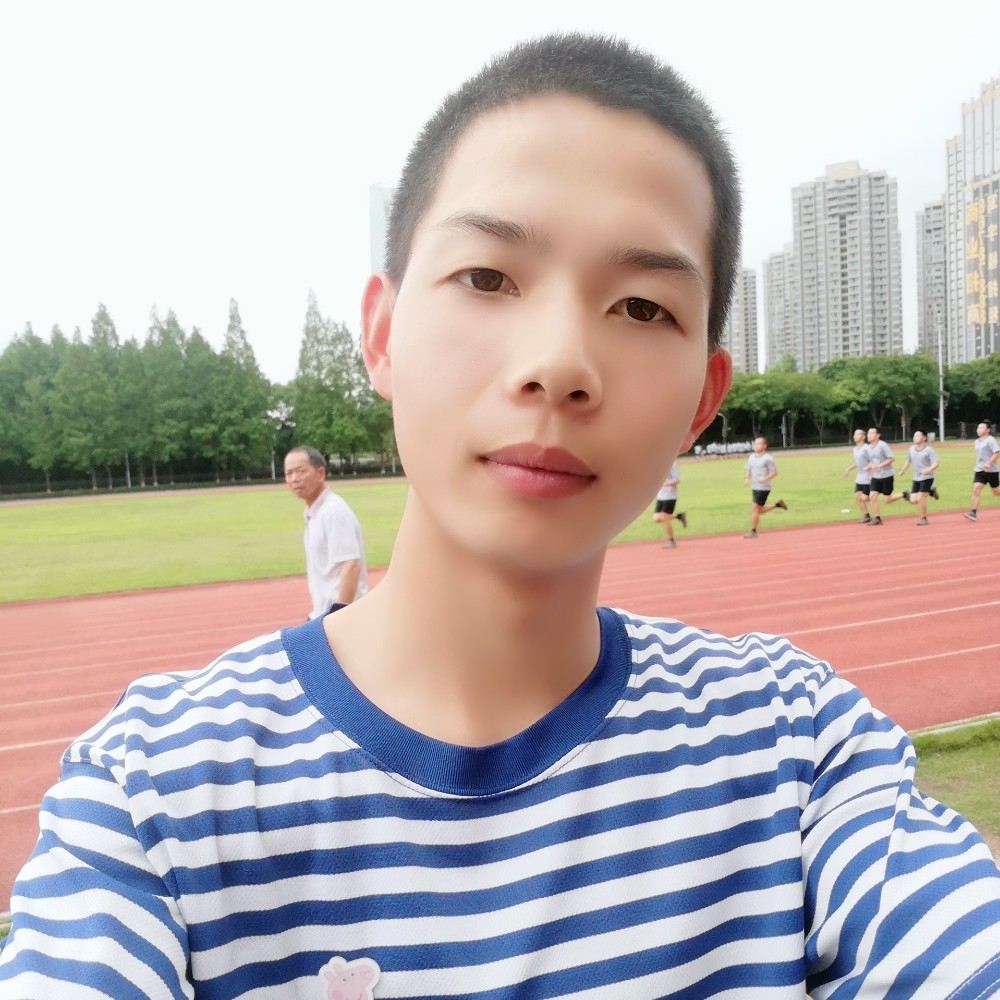 迷路小学生的照片