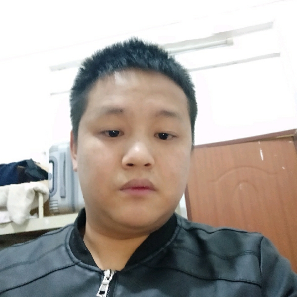 郁林歌的照片