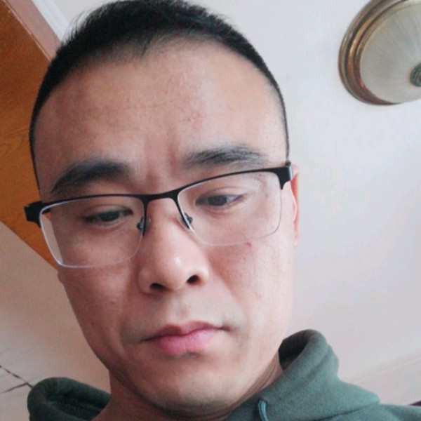 alex   h的照片