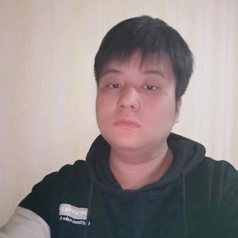 小土豆挽手怡然的照片