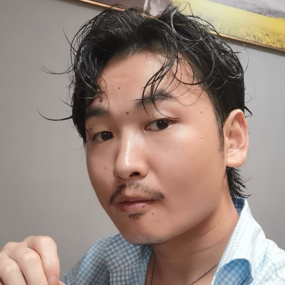 风中蹁跹春华的照片