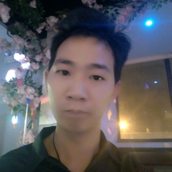 俊秀爱海燕的照片