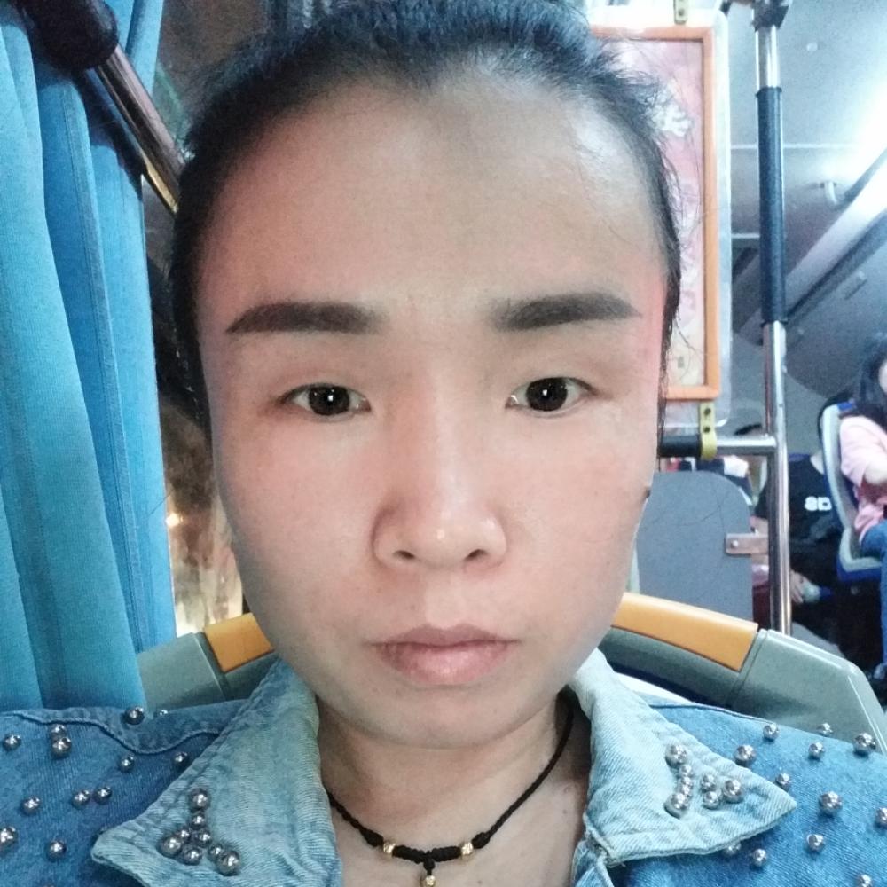 李畅聋人的照片