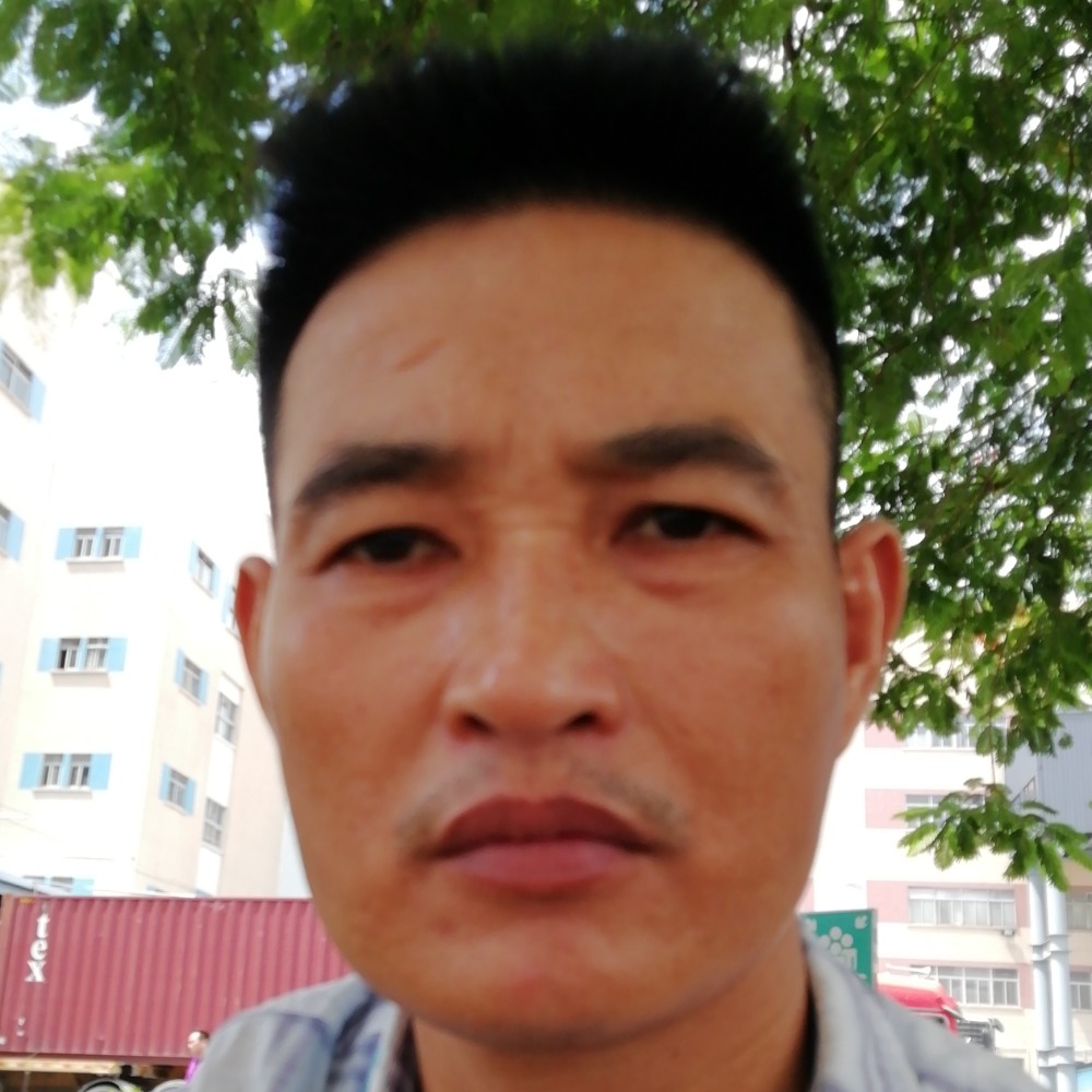 曾德升的照片
