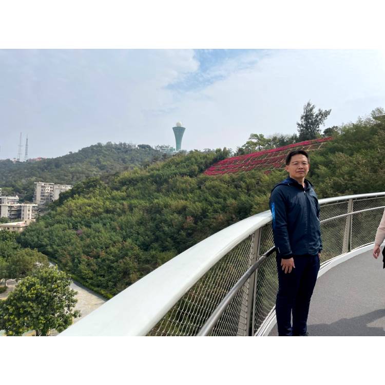沧澜就机灵的照片