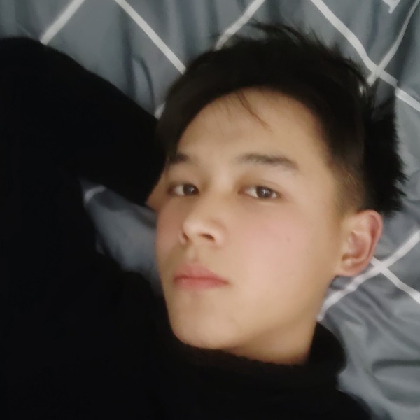 发夹挽手旧时光的照片
