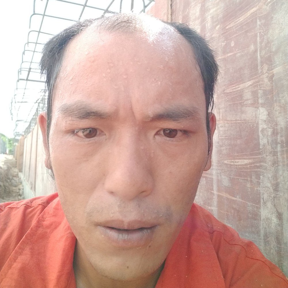 红尘方唯一的的照片