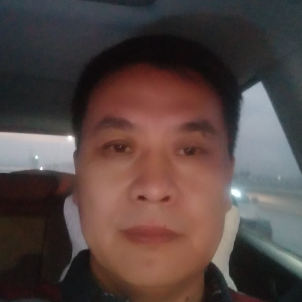 会哭的雨的照片