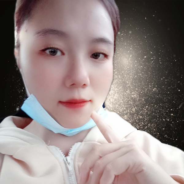 专一凝眸大炮的照片