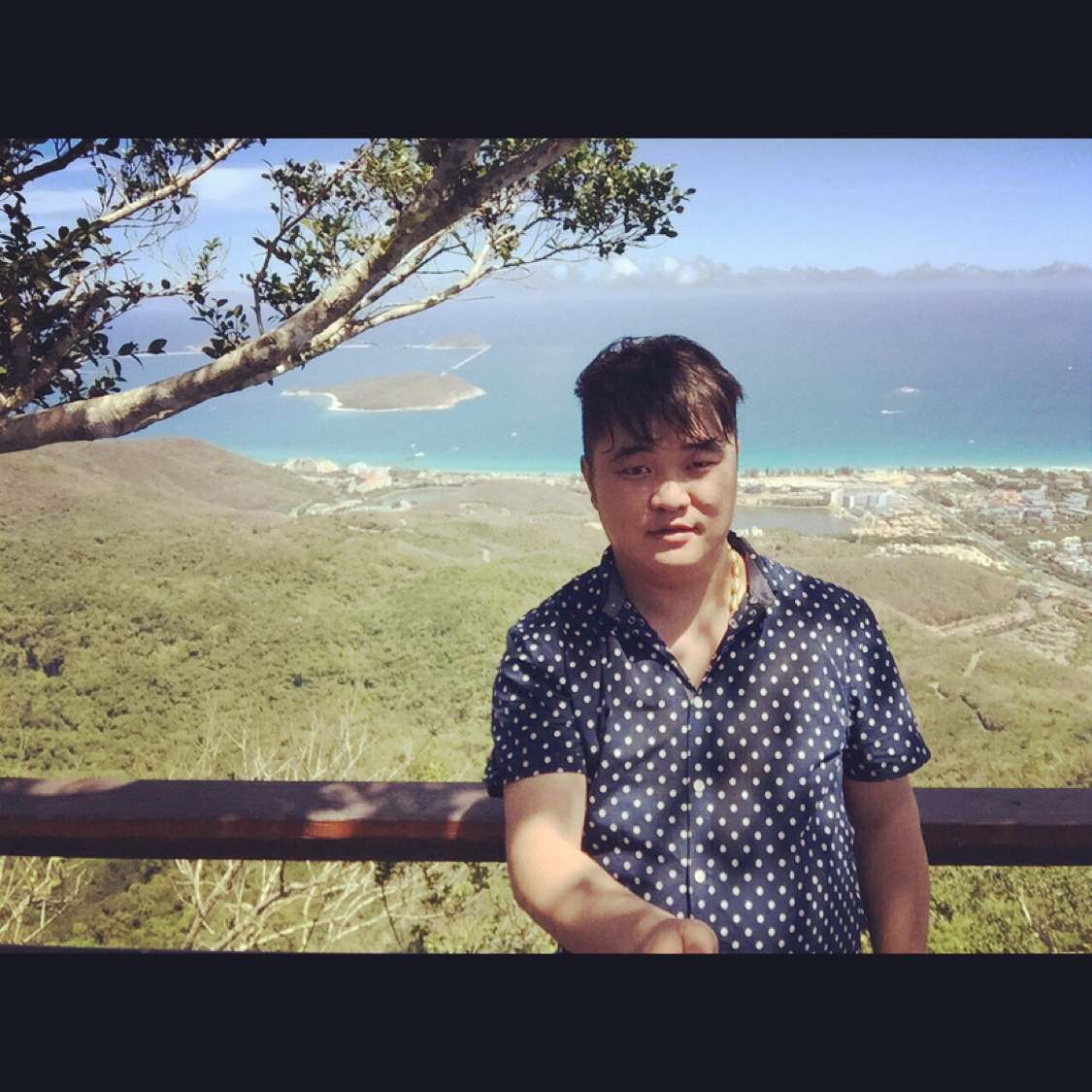 谱写一首生命红歌的照片