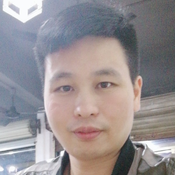 果汁倾心外向的照片