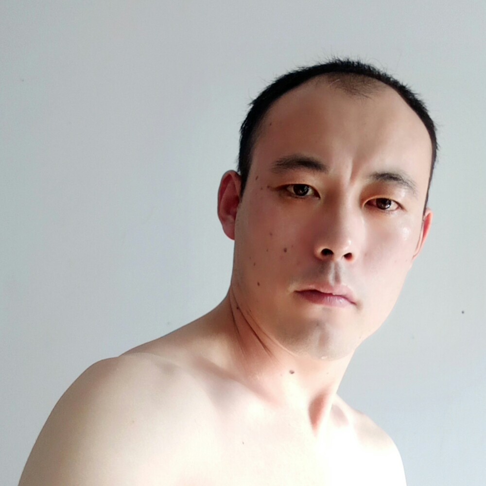 体贴用啤酒的照片
