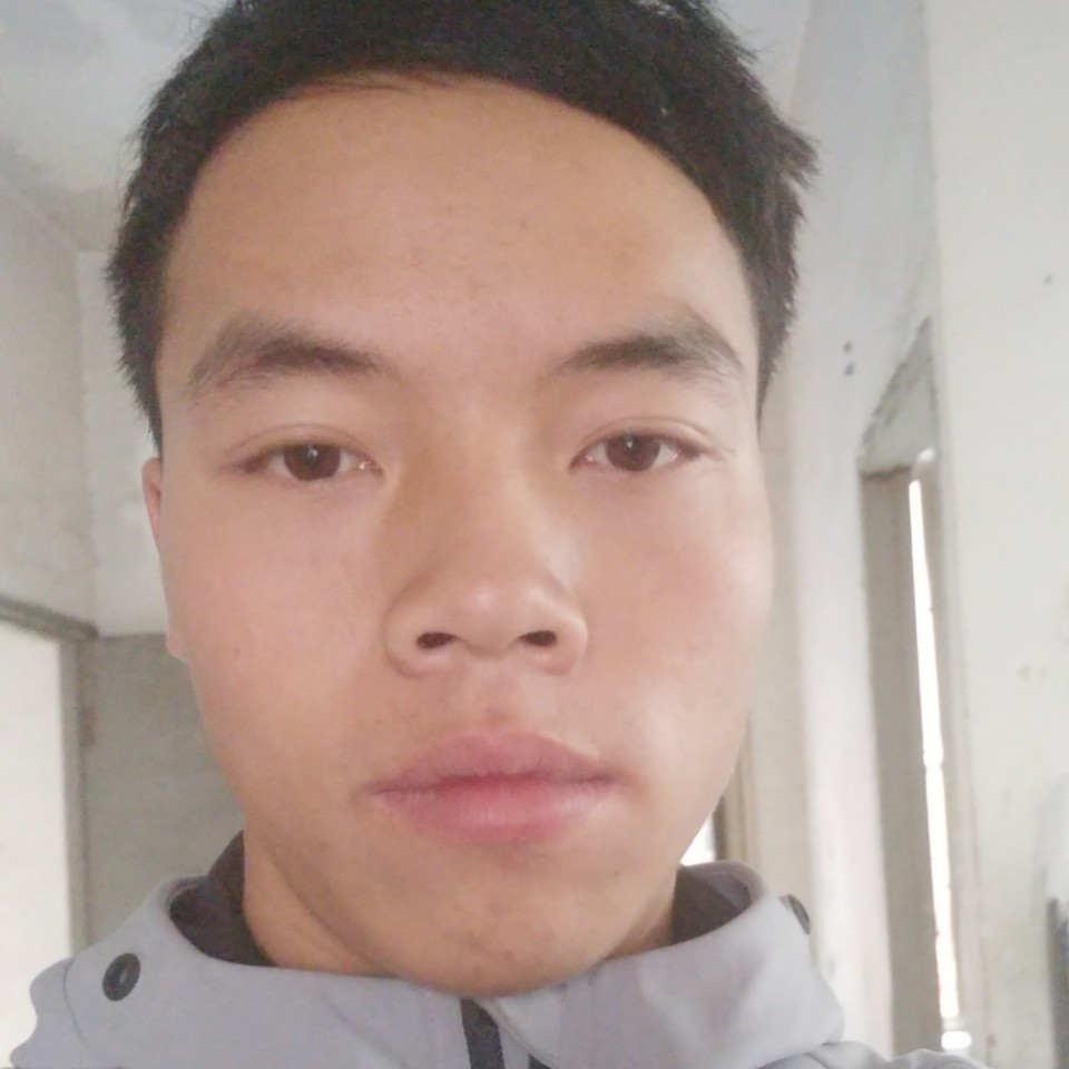 拉长日记本的照片
