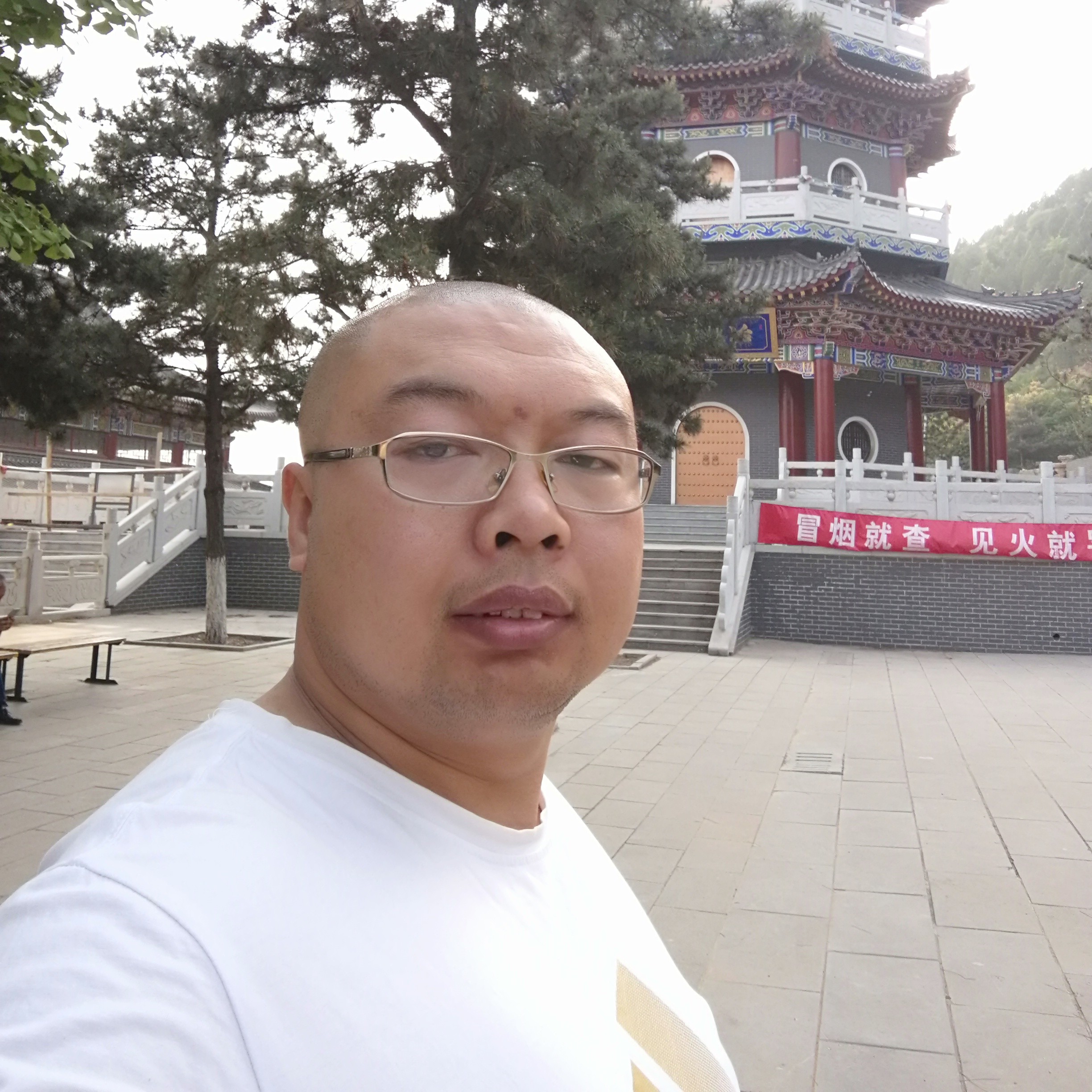 藏在你的心里的照片