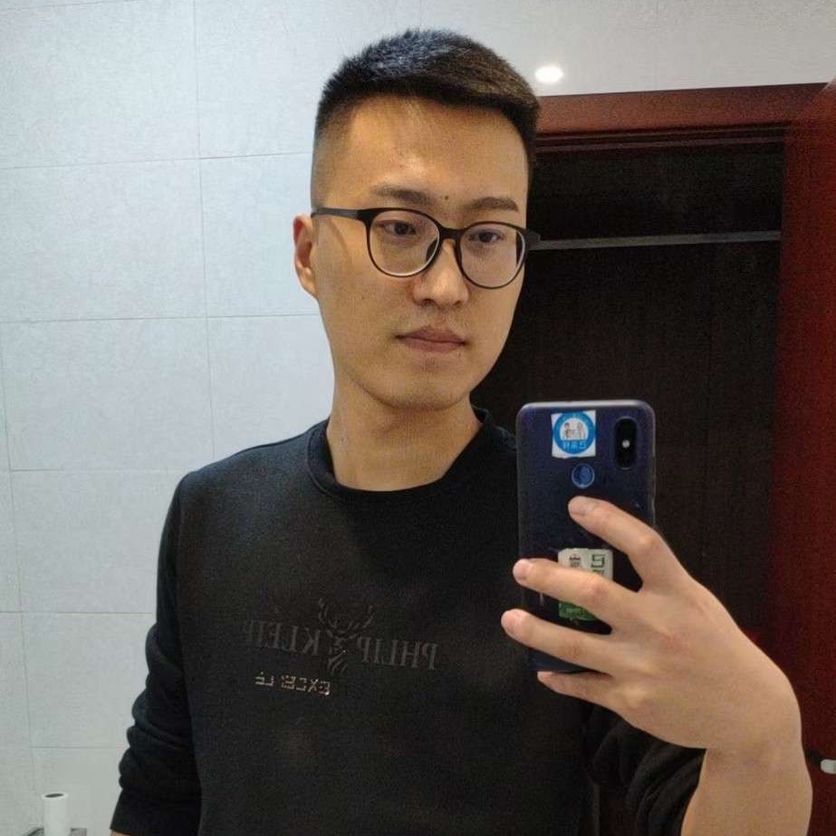 平湖苦恋灼热的照片