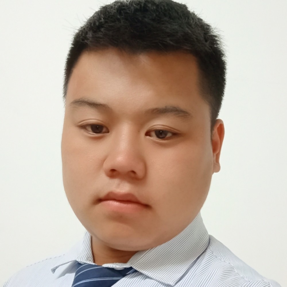 辉清辉的照片