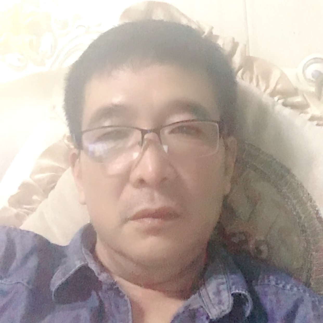 俭朴说尊云的照片