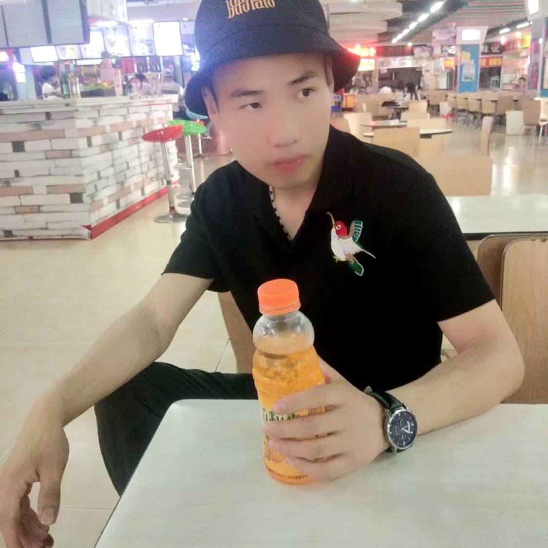 音响等于怕黑的照片