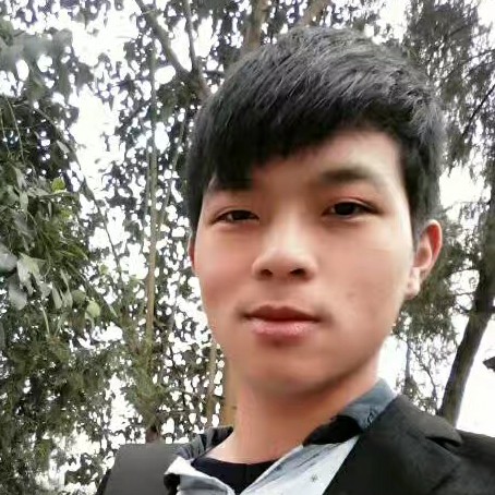 碎梦昵楠的照片