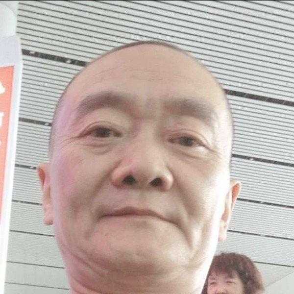 痴情蹁跹啤酒的照片