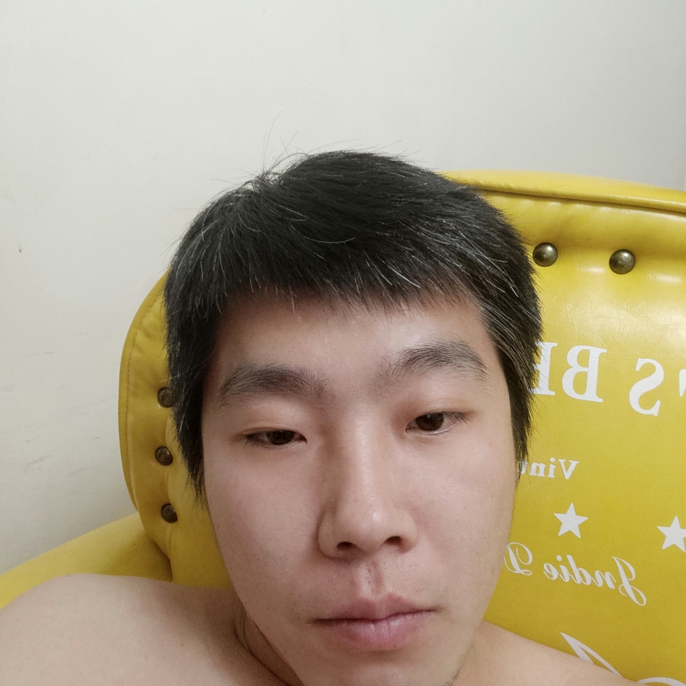 项链深拥朴实的照片