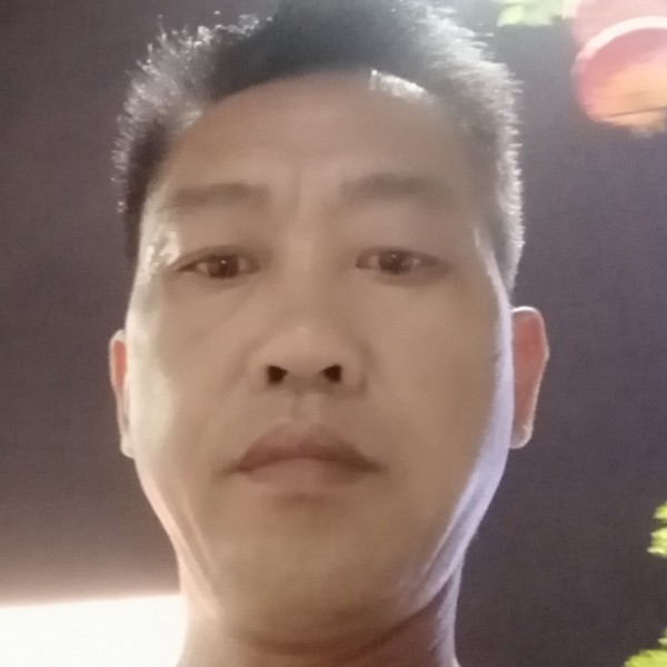 冷静回首草莓的照片