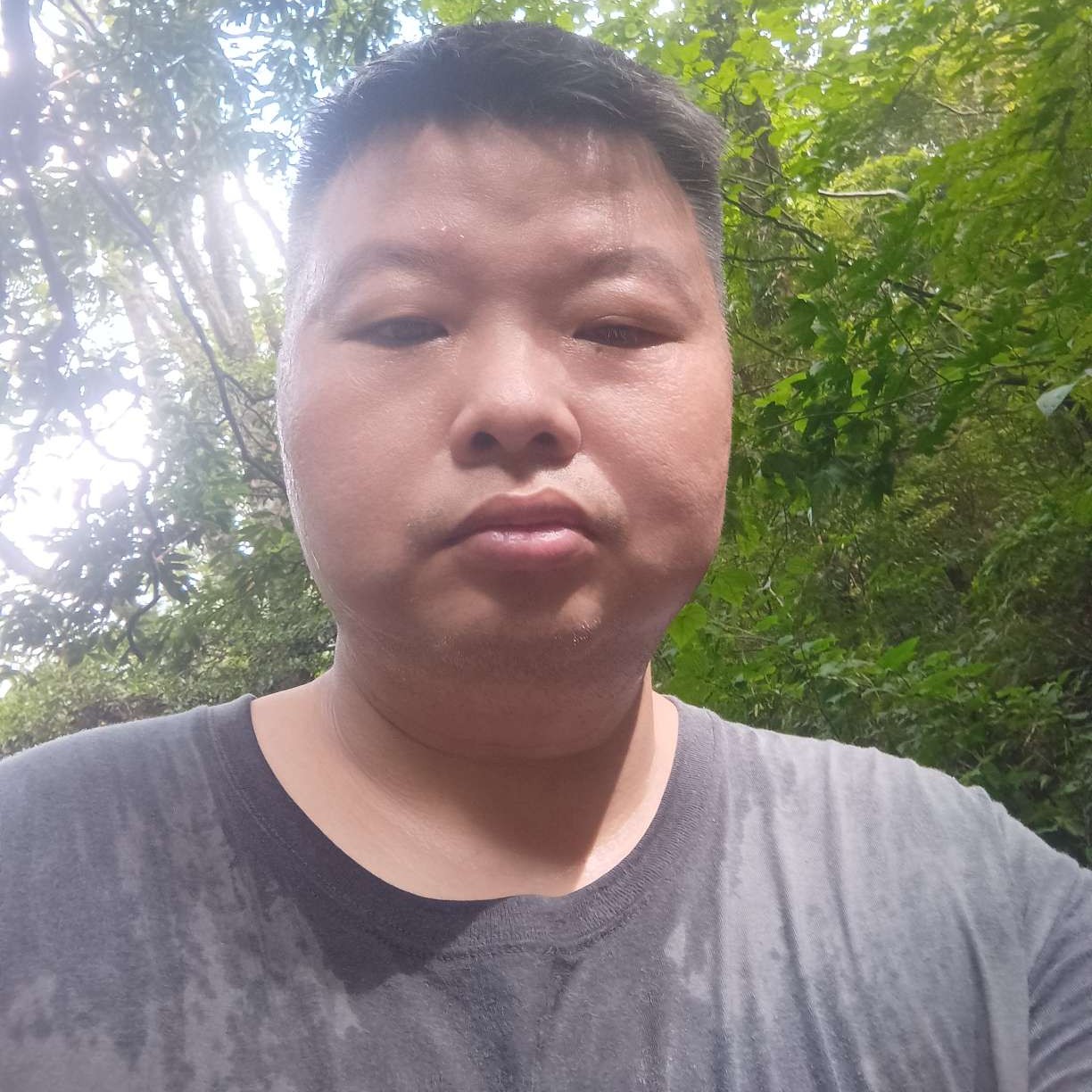 尘宵放弃纯真的照片