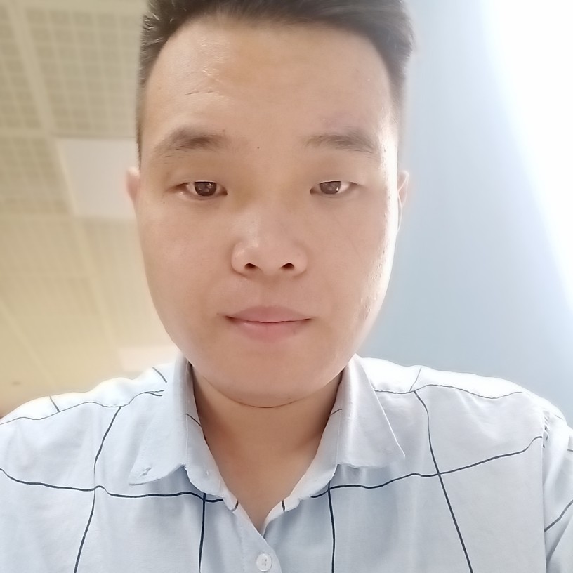 龍七七的照片