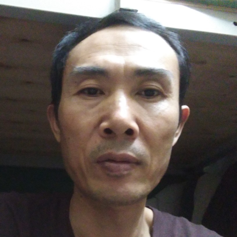 多么想人陪的照片