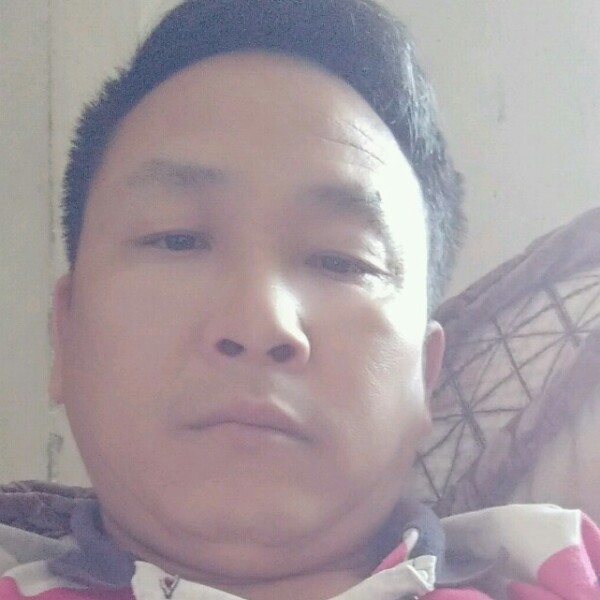 孤独难熬的照片