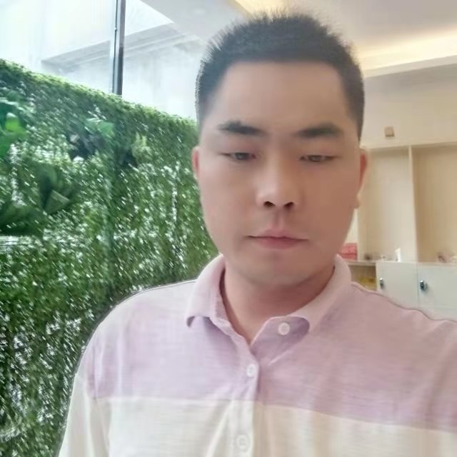 长情浅吻无可取代的照片