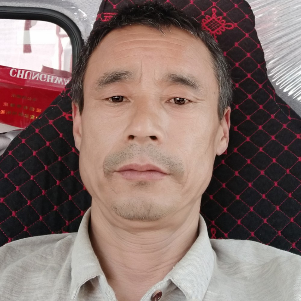 没人要的的男人的照片