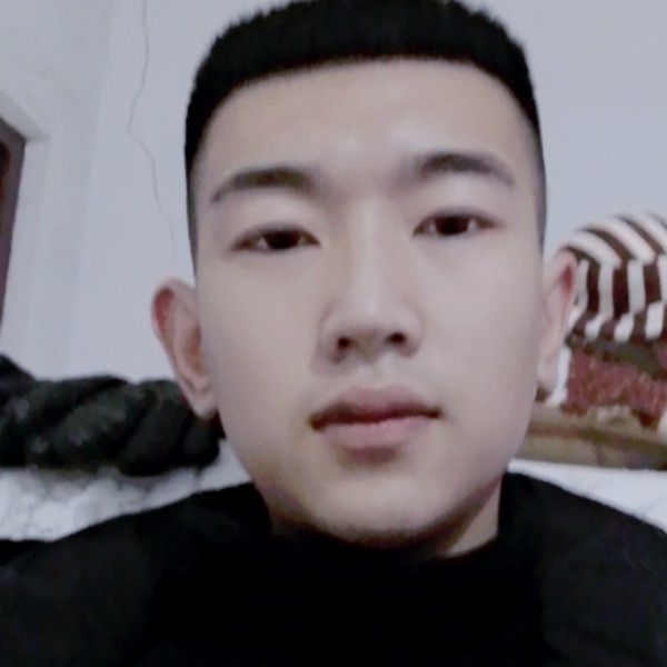 帅气向暖阳的照片