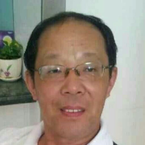 常银利的照片