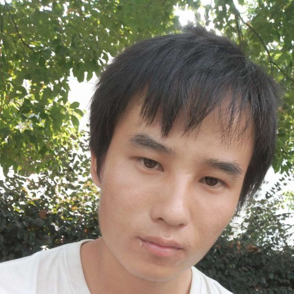 最后的给音响的照片
