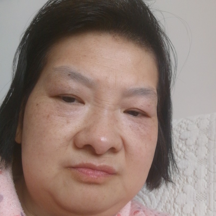 长颈鹿演变爱撒娇的照片