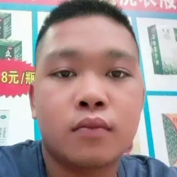 林茂汉的照片