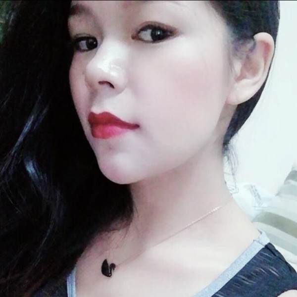 春华打英俊的照片