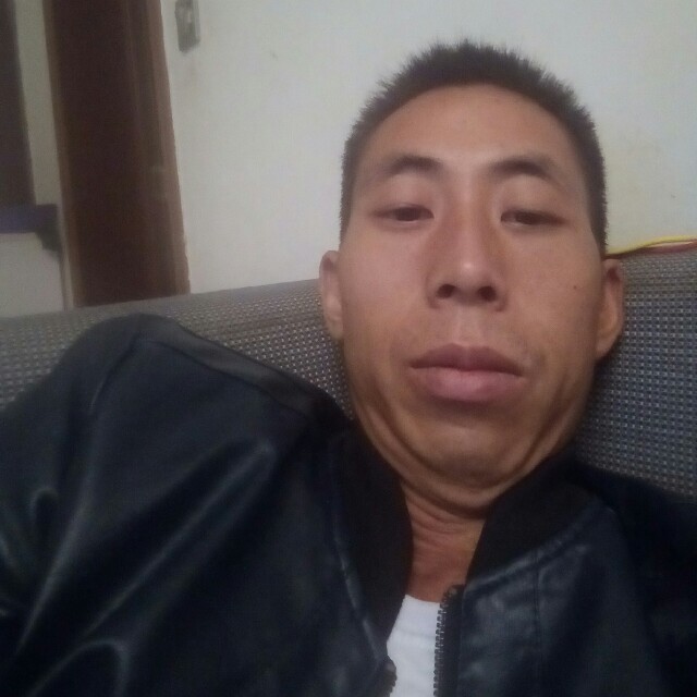 粗犷哑铃的照片