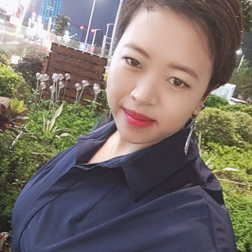 何必顾忌的照片