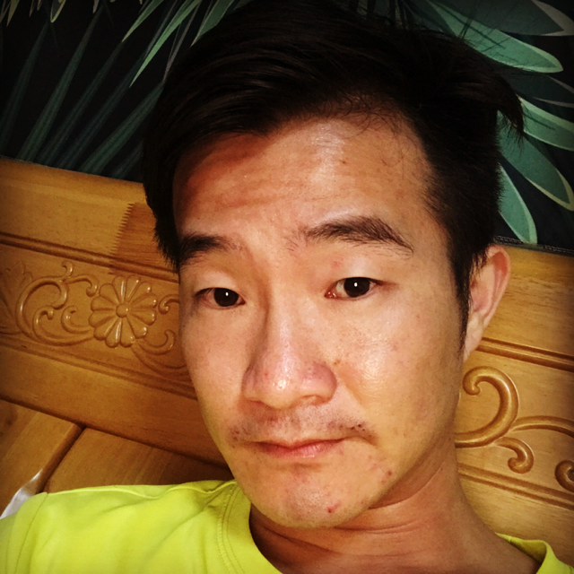 啤酒凝眸健忘的照片