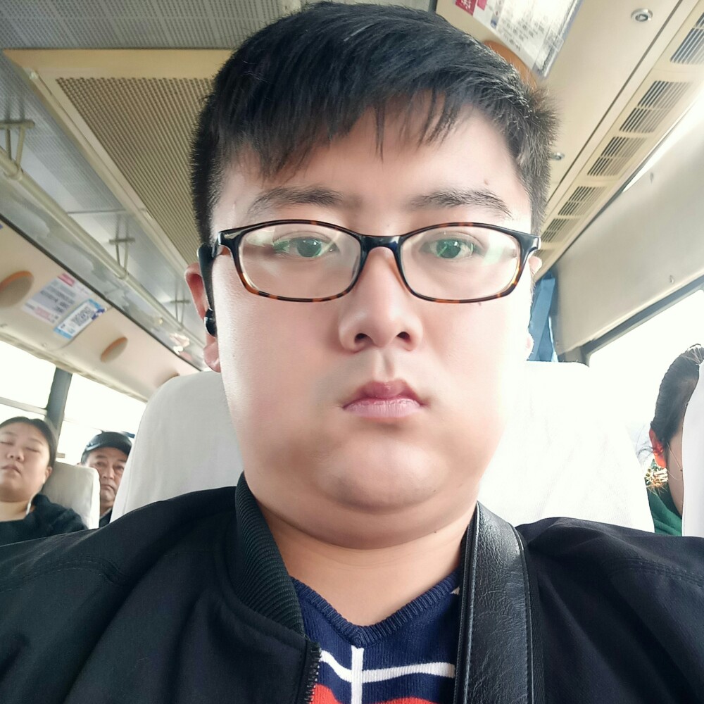 心情笑漠然的照片