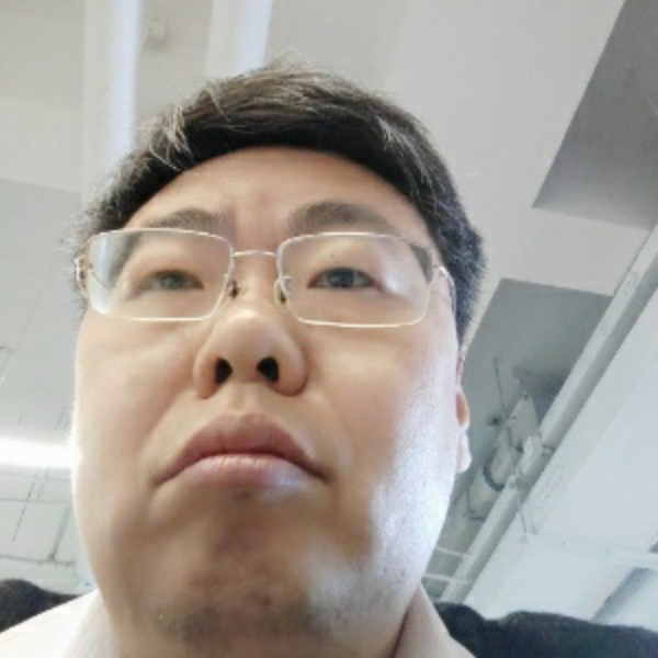 梁宪平的照片